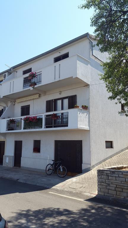 Apartment Nera 萨利 外观 照片